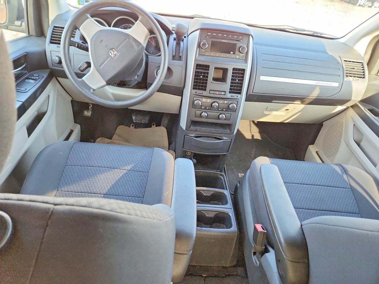2010 DODGE GRAND CARAVAN