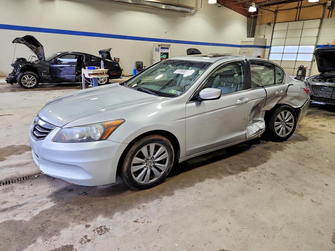 2011 HONDA ACCORD