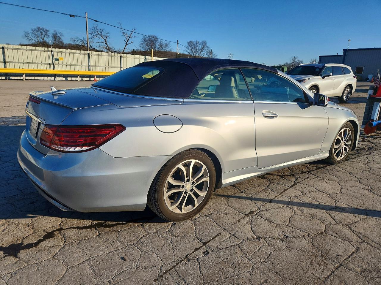 2017 MERCEDES-BENZ E-Class