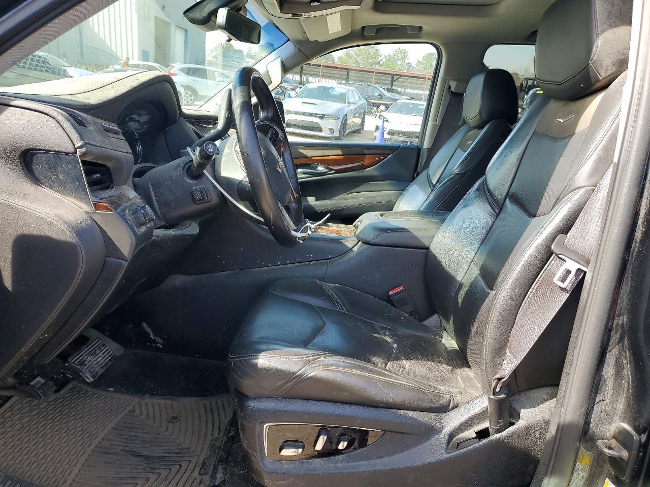 2017 CADILLAC ESCALADE