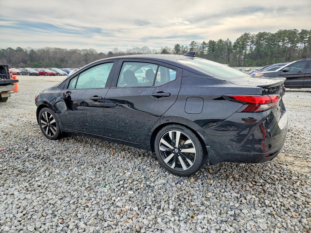 2021 NISSAN VERSA