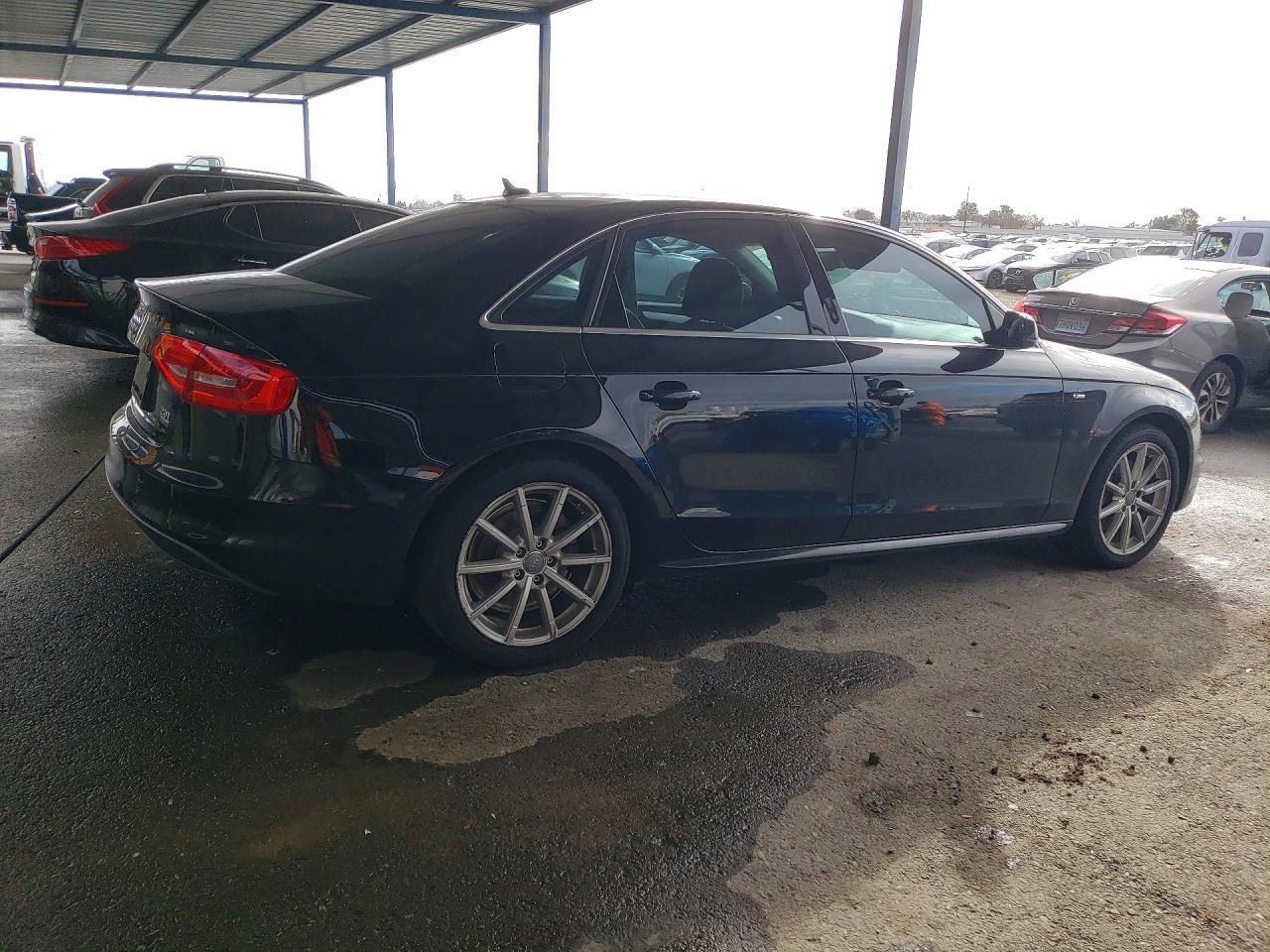 2015 AUDI A4