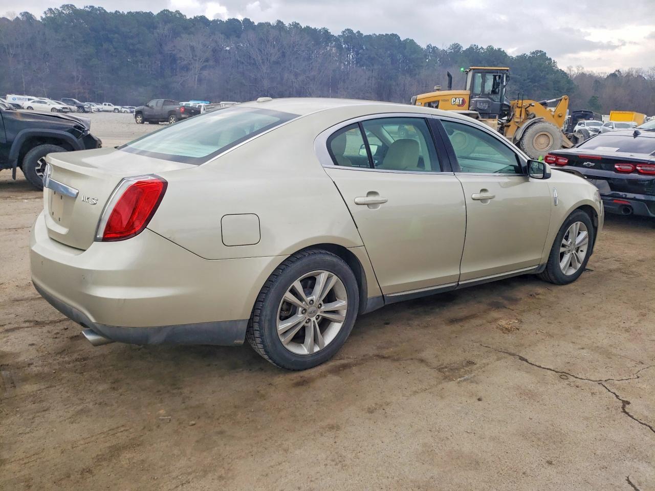 2010 LINCOLN MKS