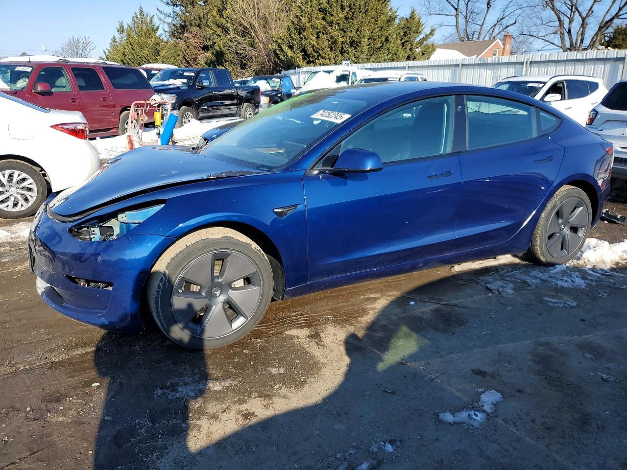 2022 TESLA MODEL 3