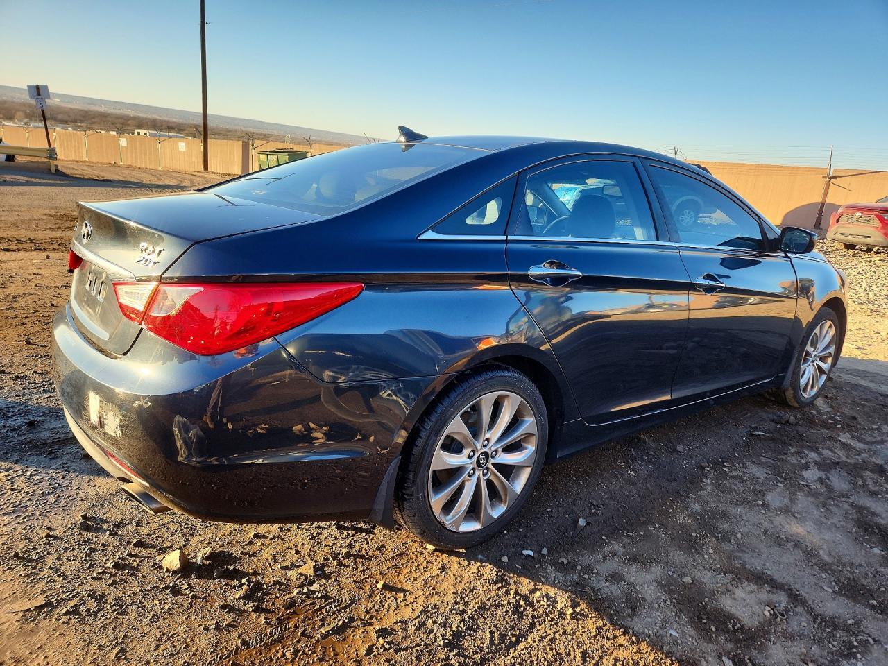 2013 HYUNDAI SONATA