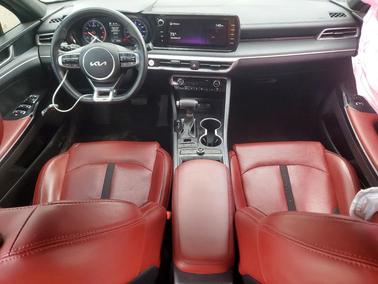 2022 KIA K5