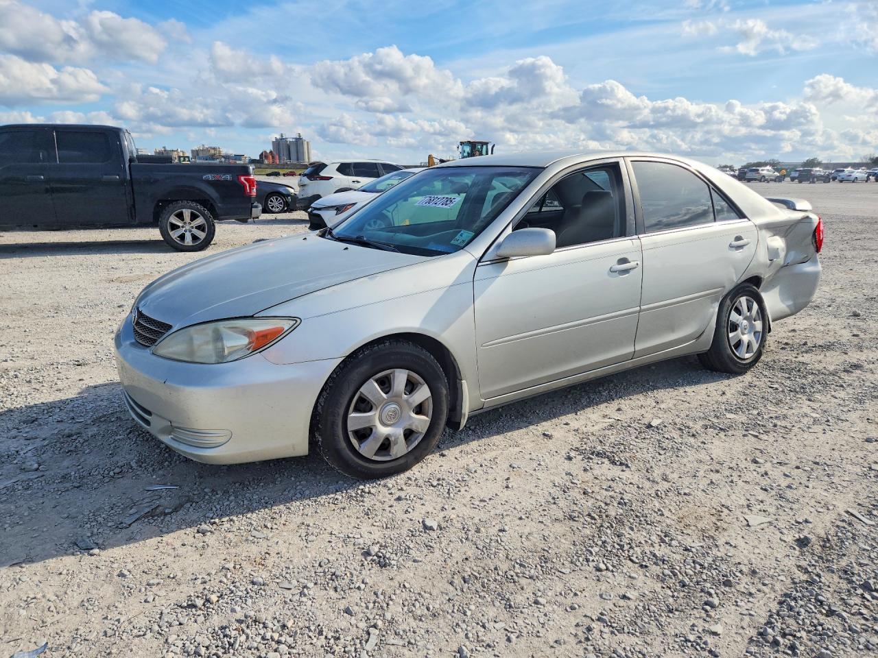 2002 TOYOTA CAMRY