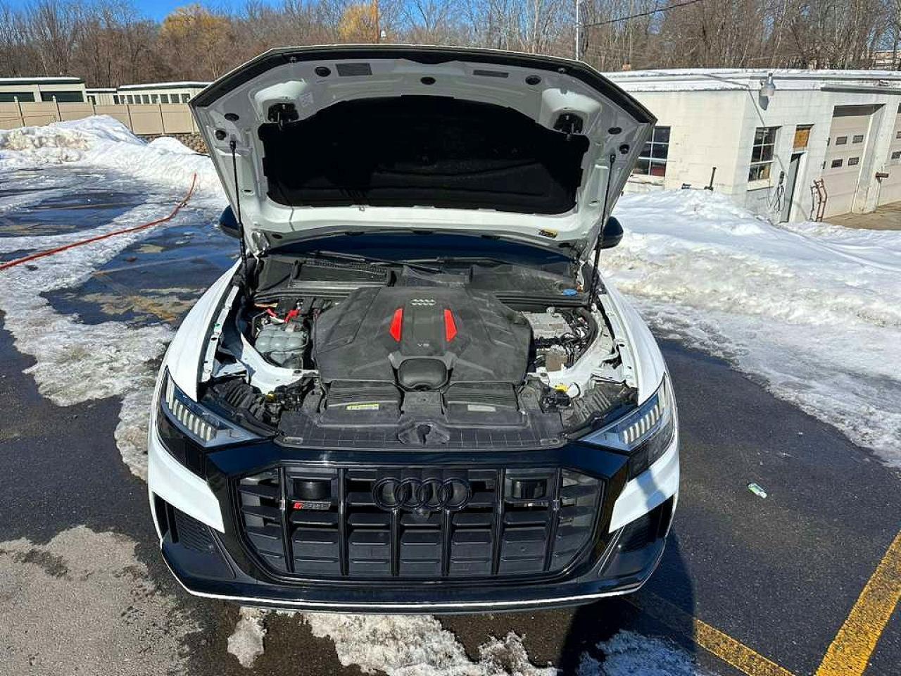 2021 AUDI SQ8