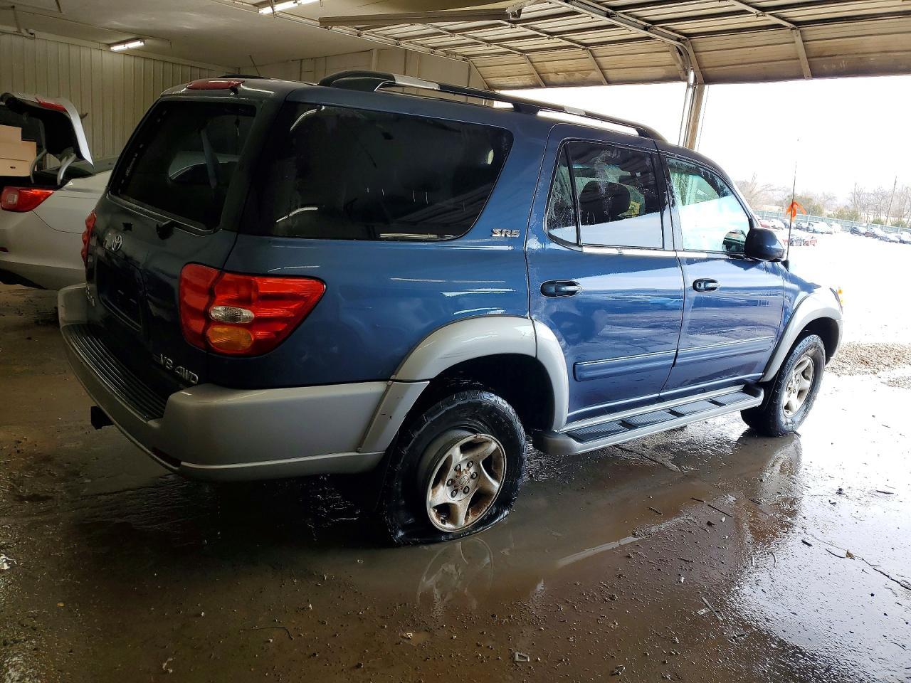 2001 TOYOTA Sequoia
