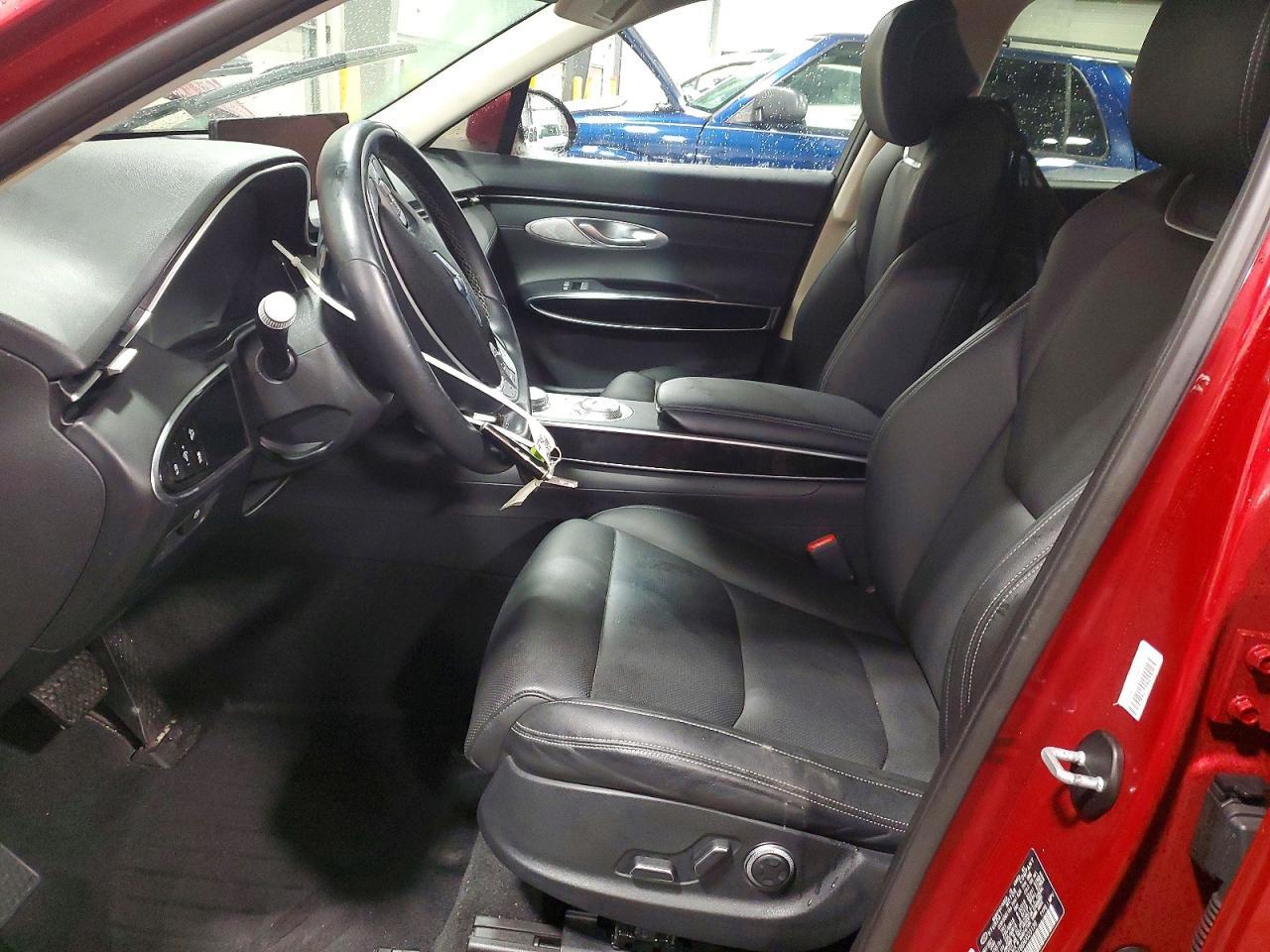 2022 GENESIS GV70