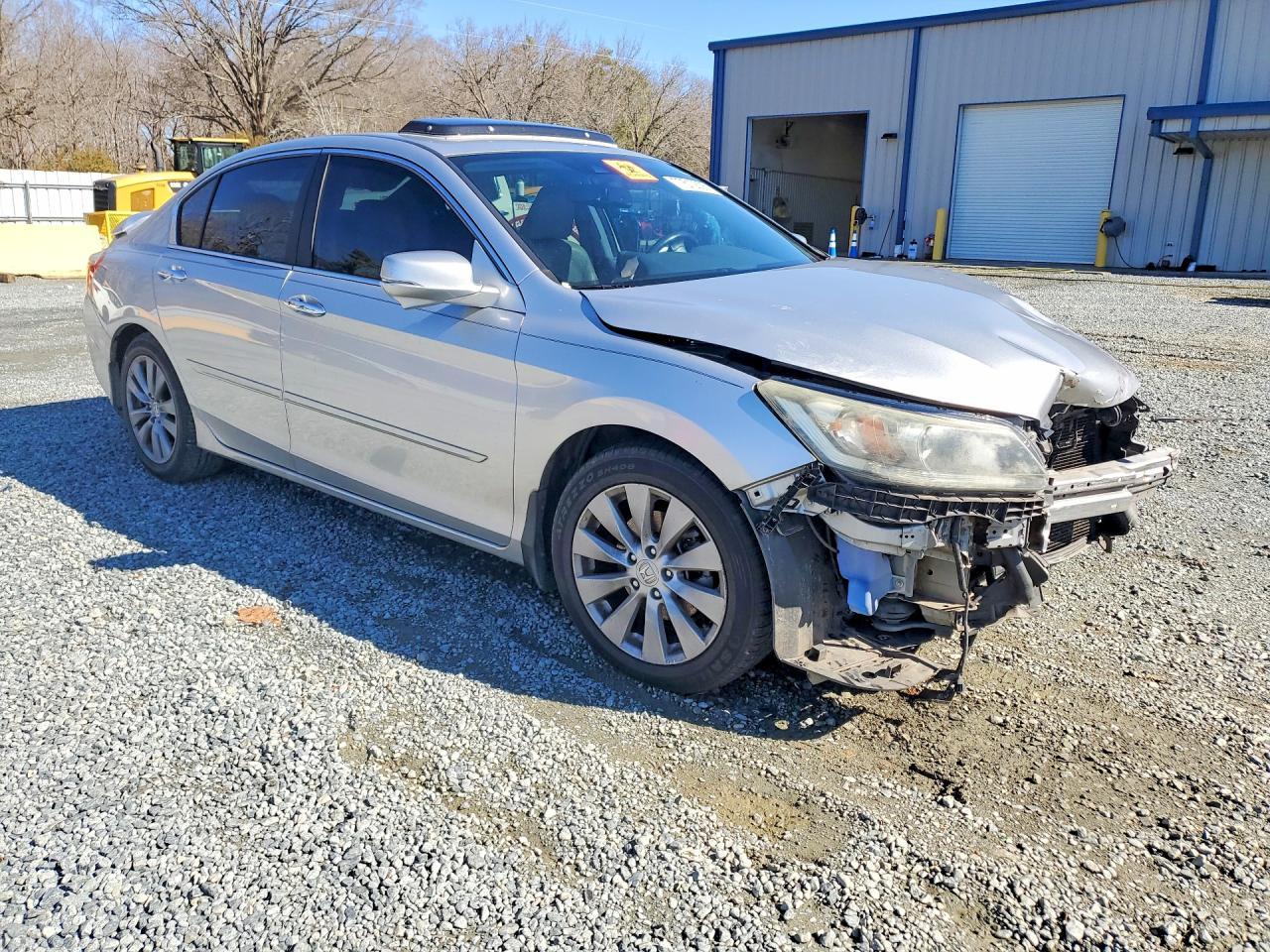 2015 HONDA ACCORD