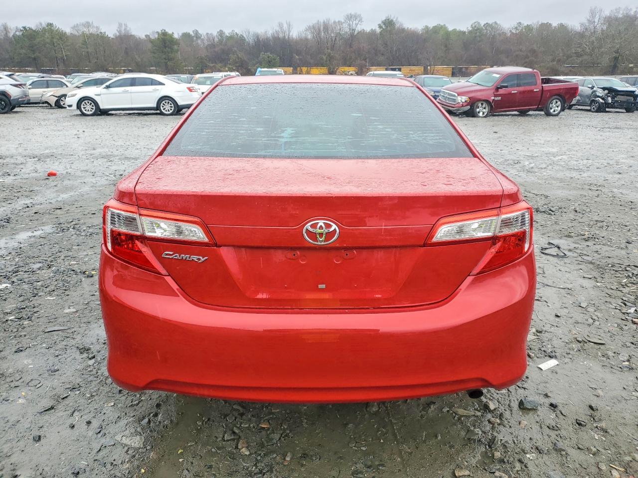 2012 TOYOTA CAMRY