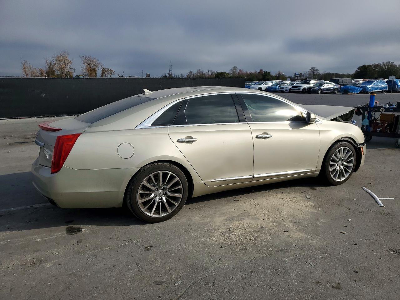 2013 CADILLAC XTS