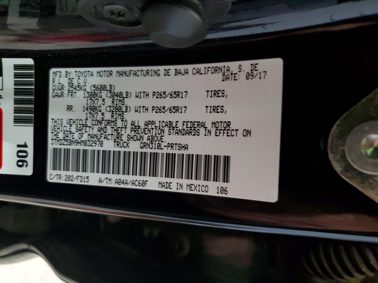 2017 TOYOTA TACOMA
