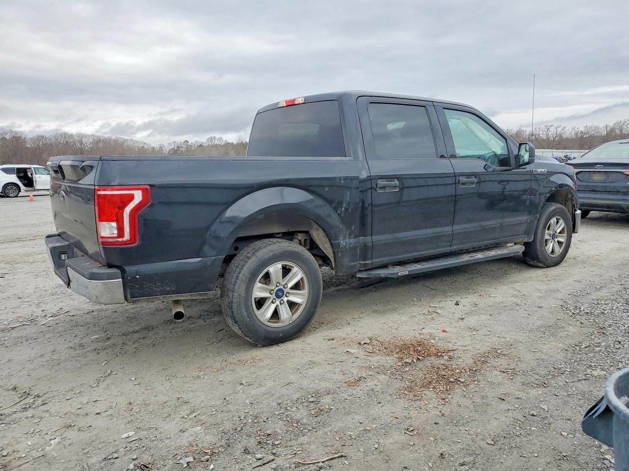 2017 FORD F-150