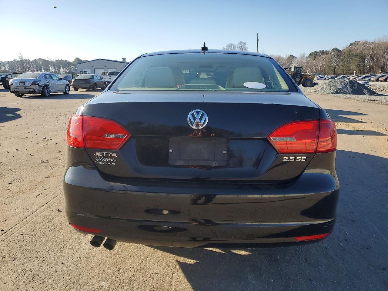 2013 VOLKSWAGEN JETTA