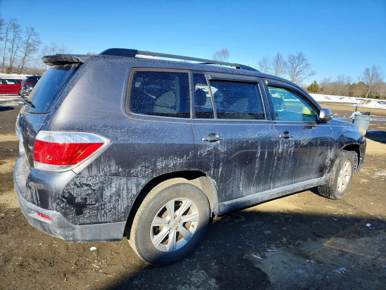 2013 TOYOTA HIGHLANDER