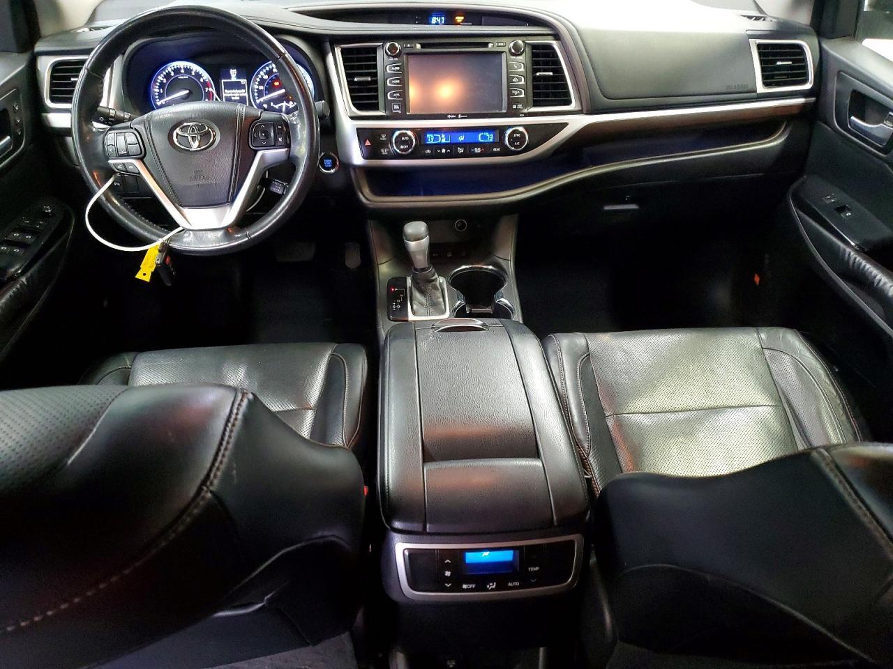 2015 TOYOTA HIGHLANDER