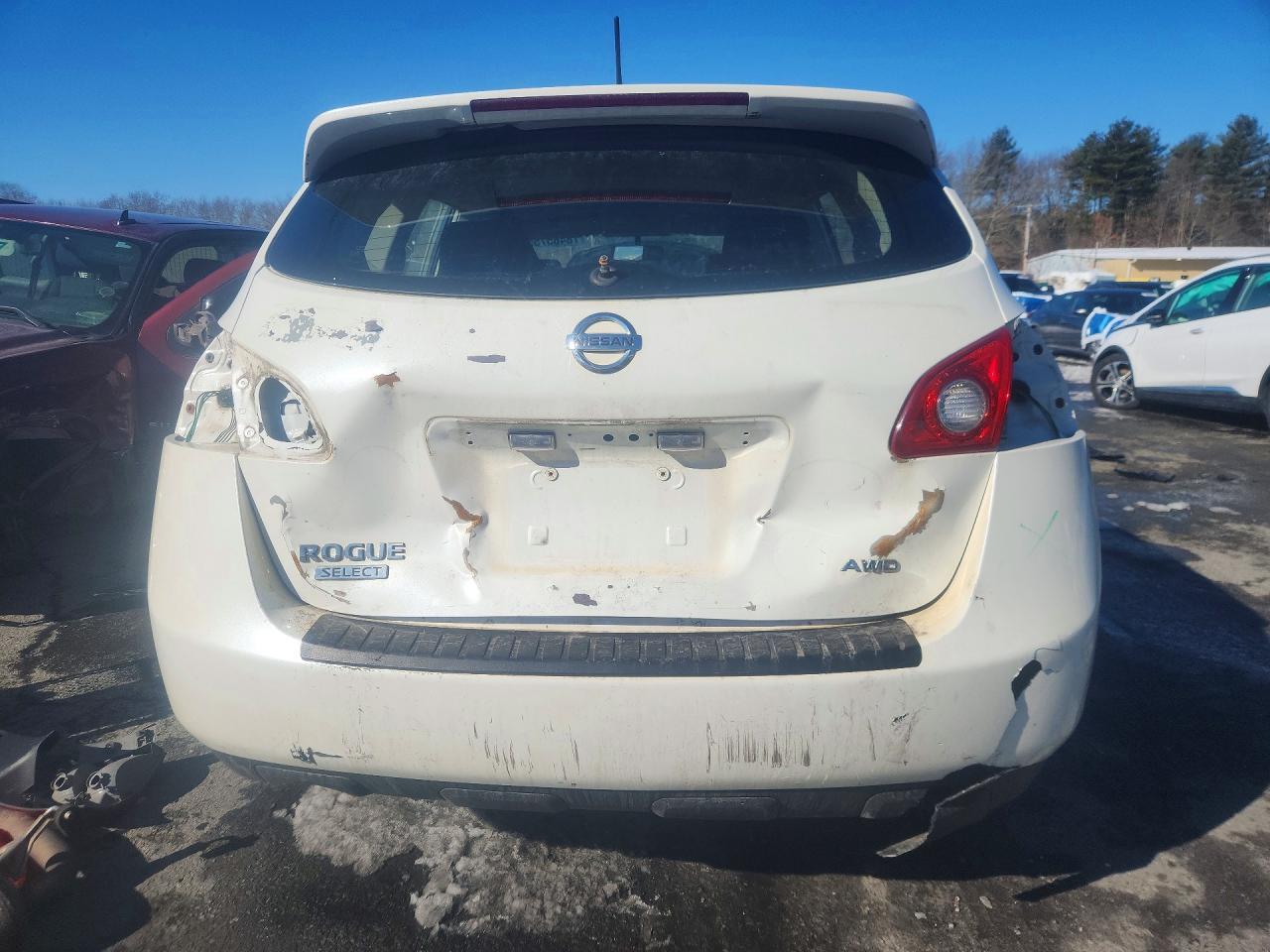 2014 NISSAN ROGUE