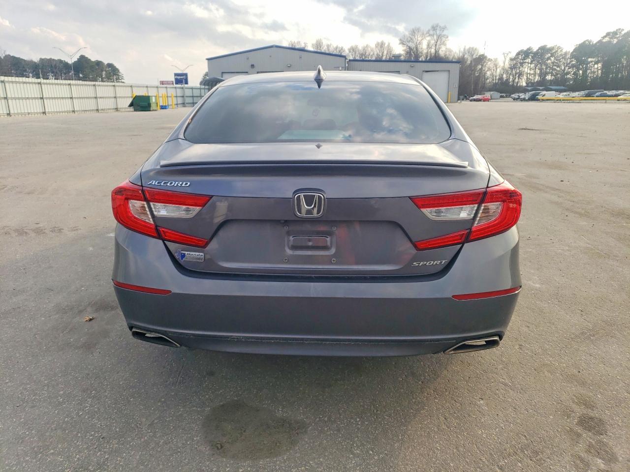 2018 HONDA ACCORD