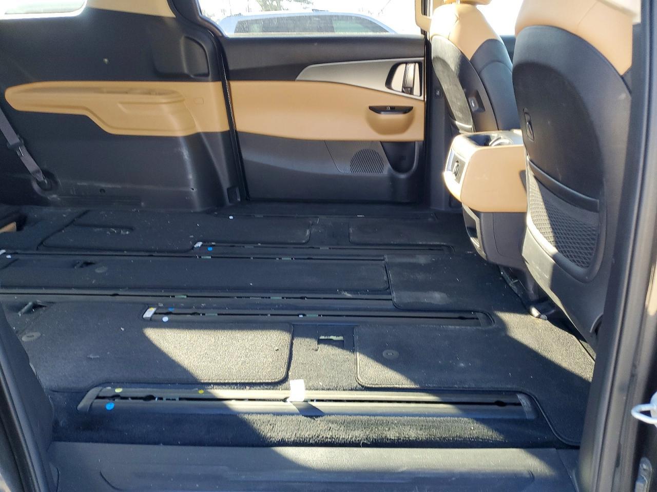 2024 KIA Carnival