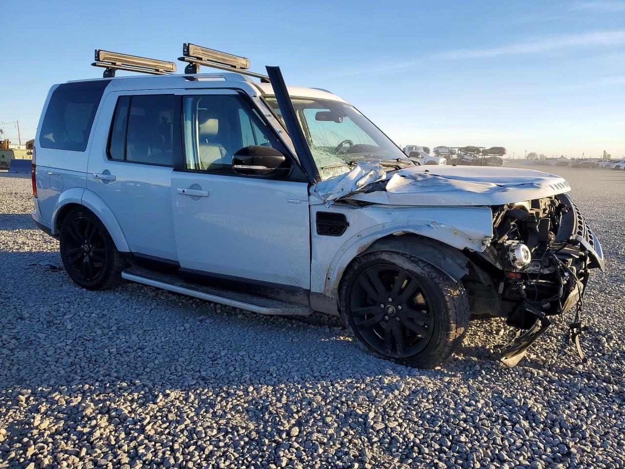 2016 LAND ROVER LR4