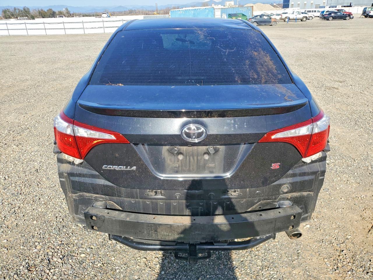 2015 TOYOTA COROLLA