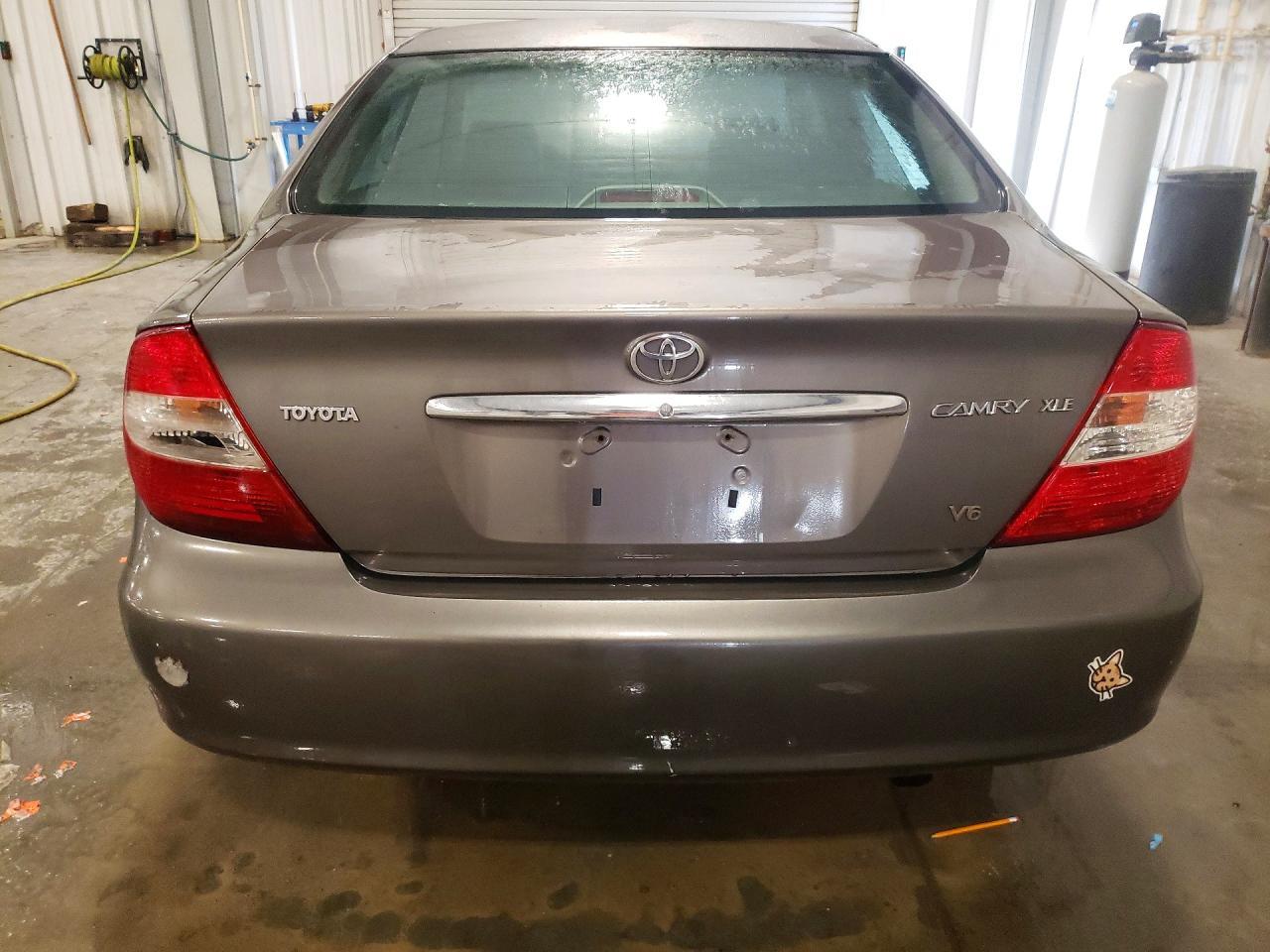 2002 TOYOTA CAMRY