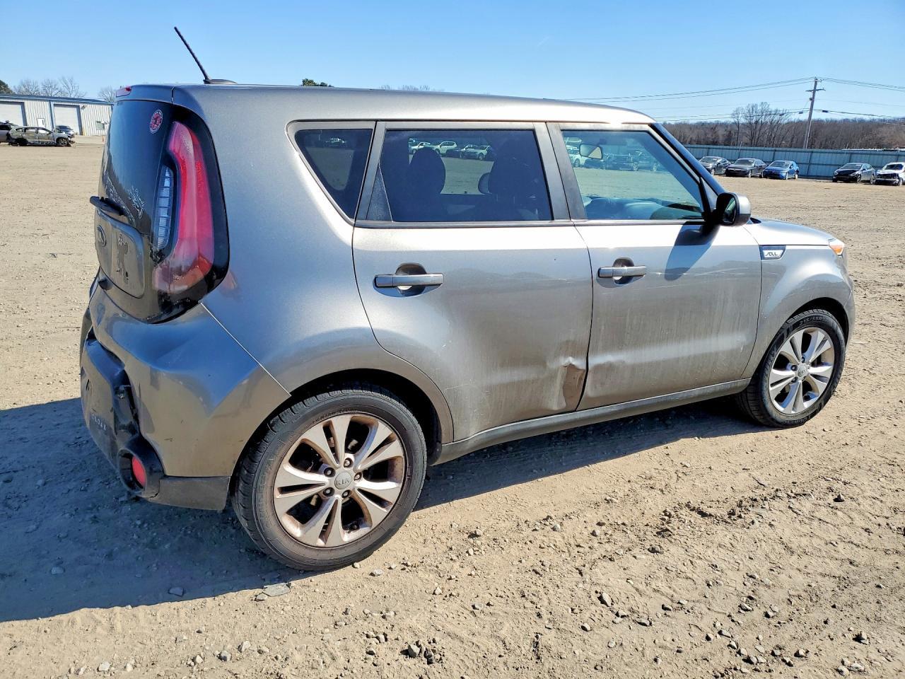 2016 KIA SOUL