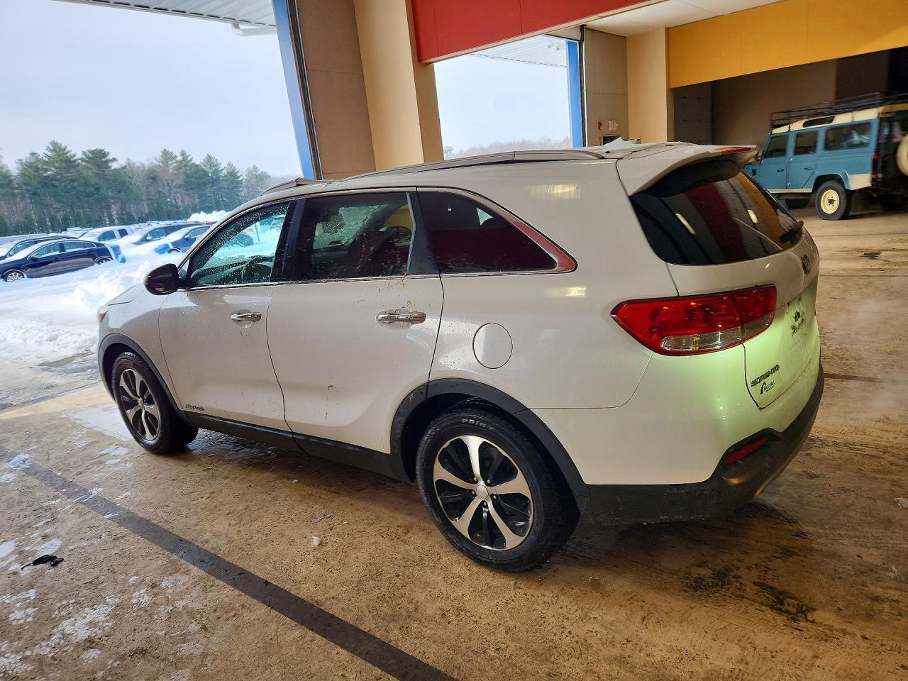 2016 KIA SORENTO