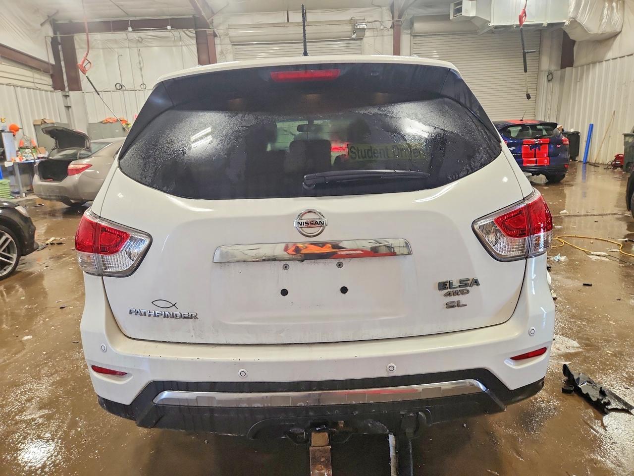 2014 NISSAN PATHFINDER