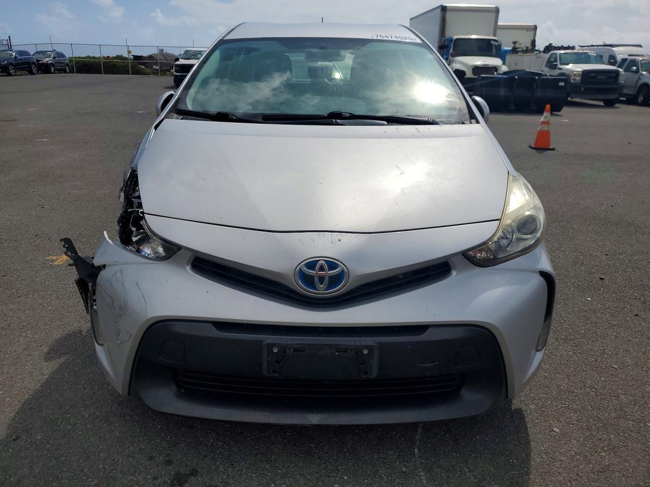 2015 TOYOTA PRIUS V