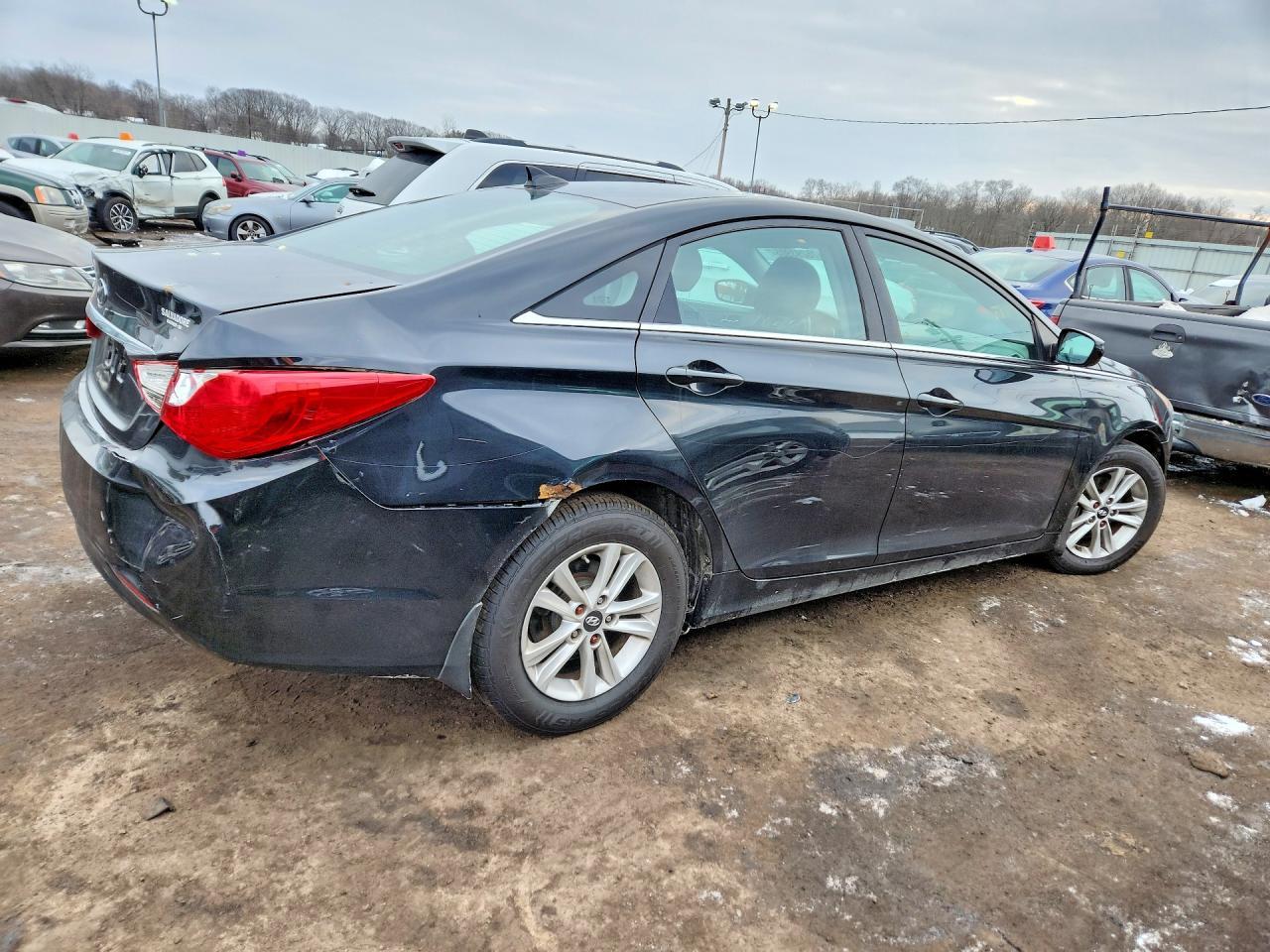 2013 HYUNDAI SONATA