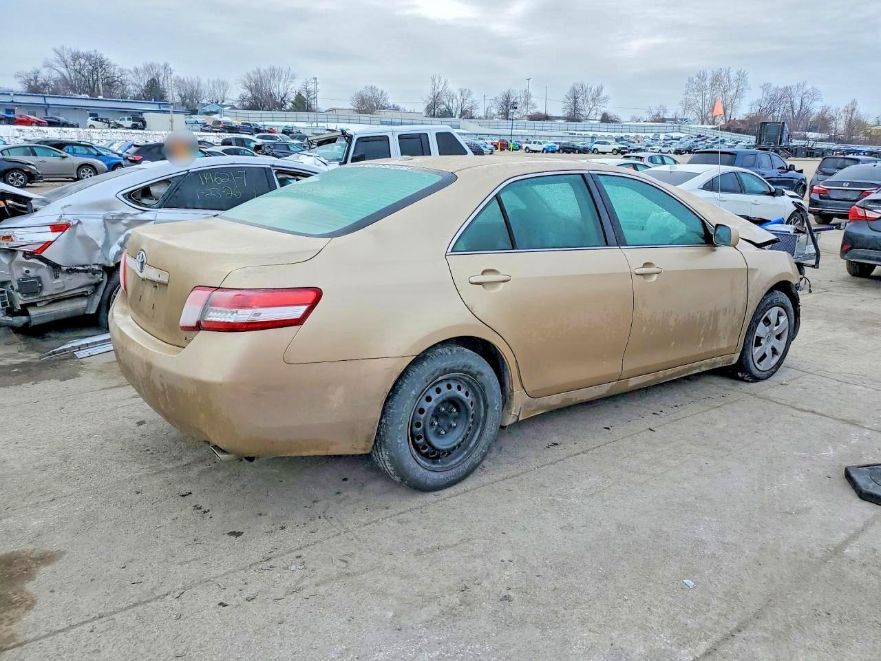 2010 TOYOTA CAMRY