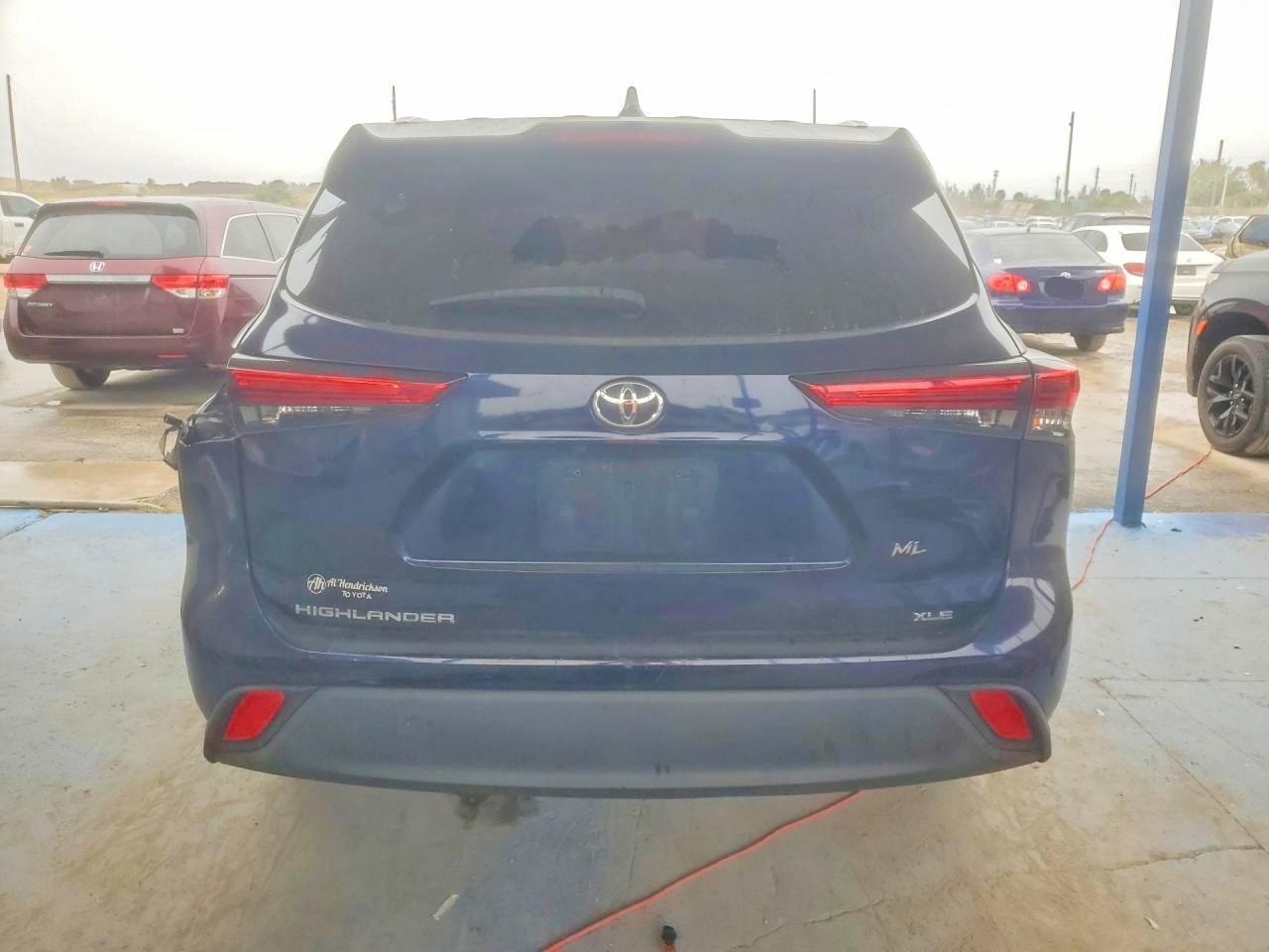 2020 TOYOTA HIGHLANDER