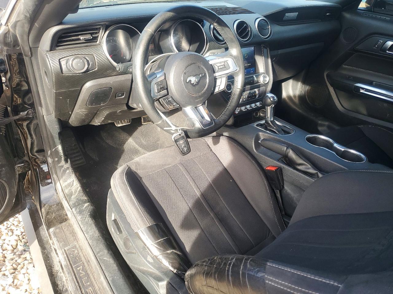 2022 FORD MUSTANG