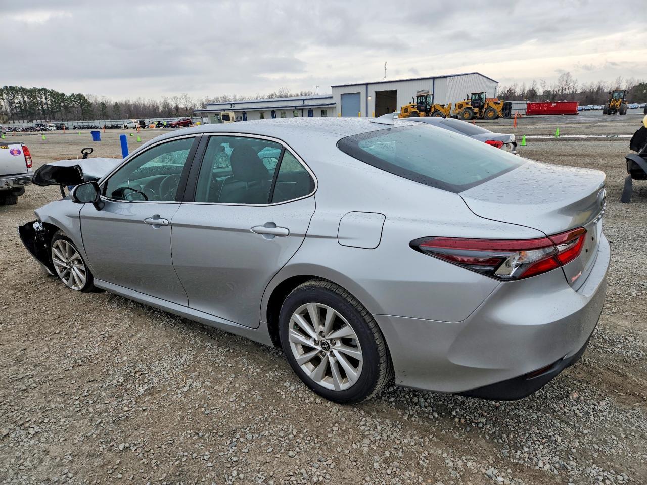 2023 TOYOTA CAMRY
