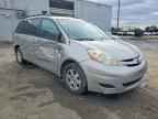 2010 TOYOTA SIENNA