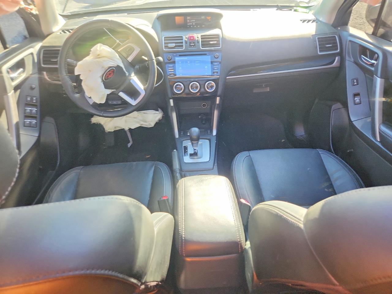 2018 SUBARU FORESTER