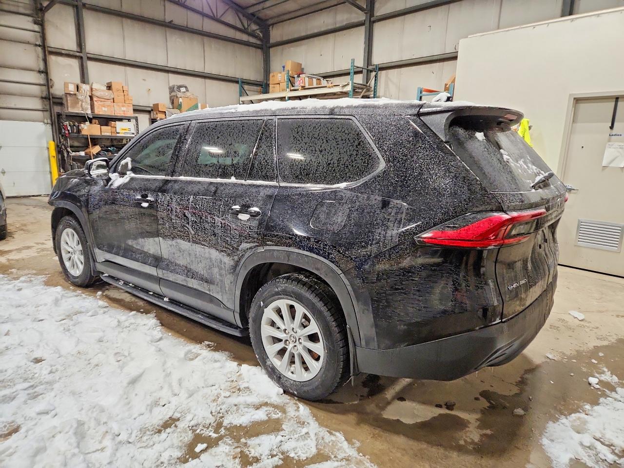 2024 TOYOTA HIGHLANDER