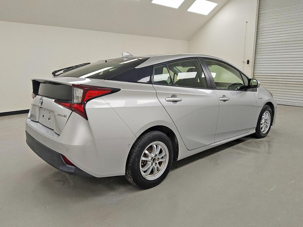 2020 TOYOTA PRIUS