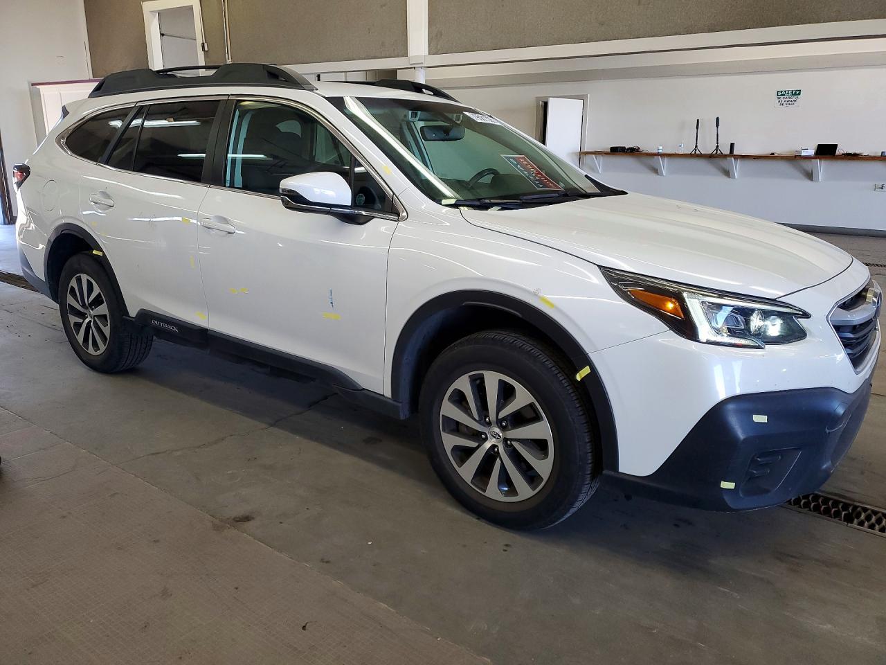 2022 SUBARU Outback