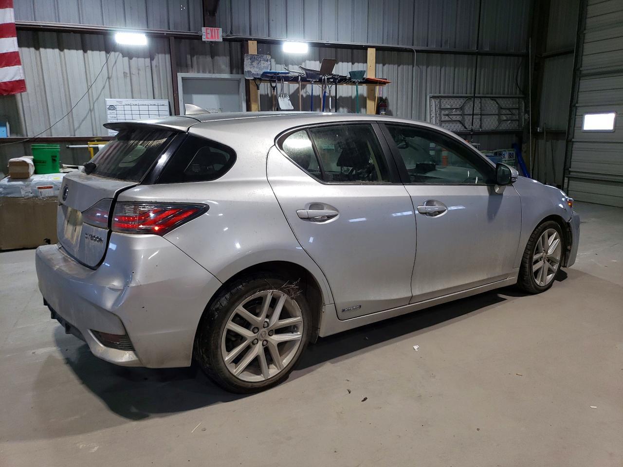 2015 LEXUS CT 200H