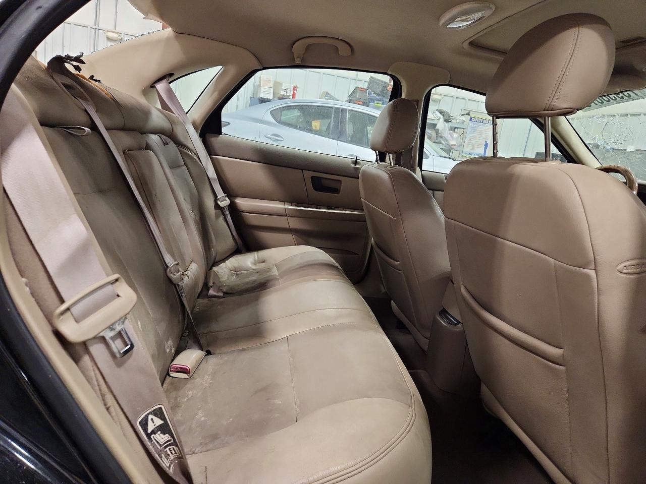 2003 FORD Taurus