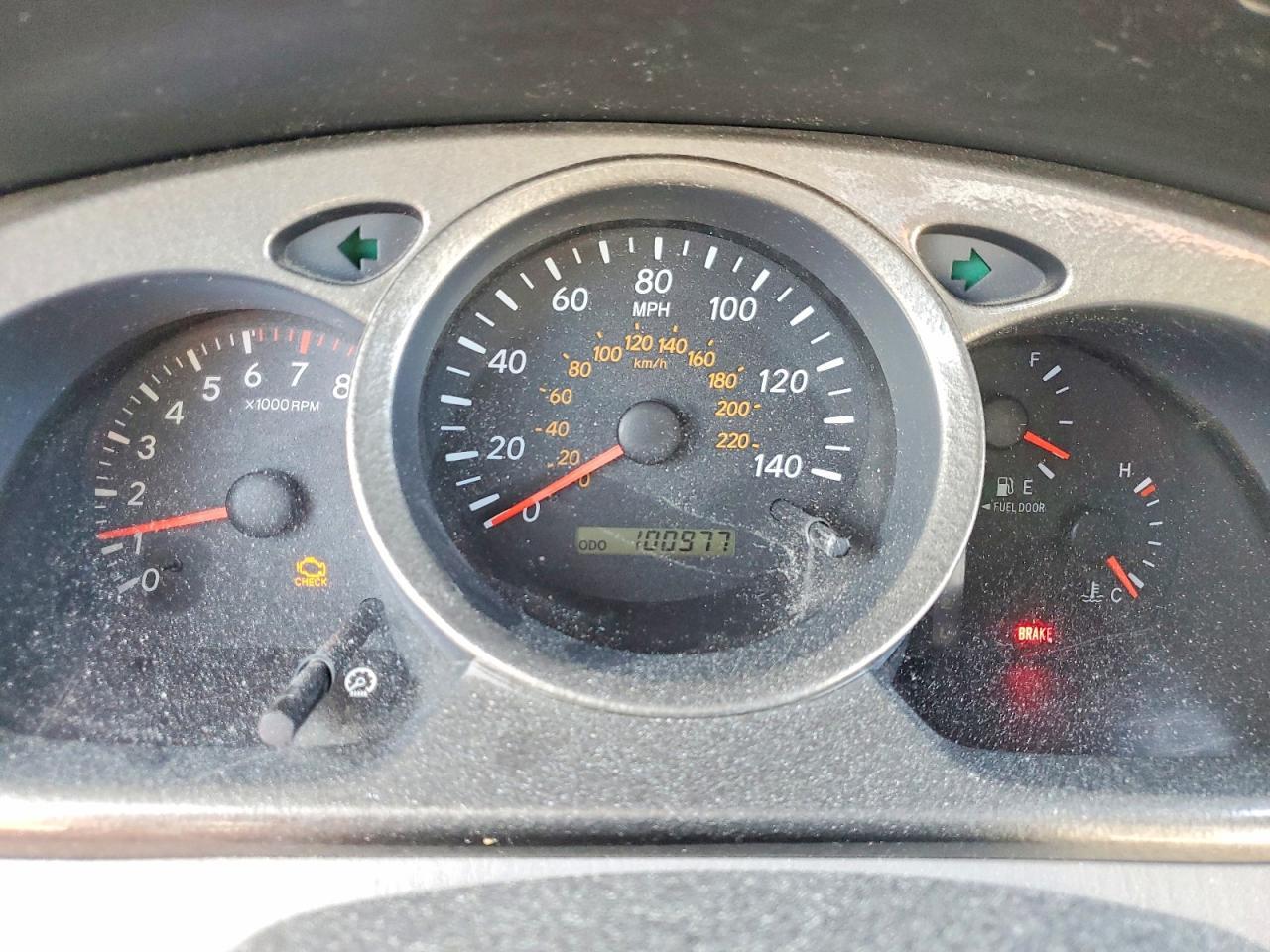 2002 TOYOTA HIGHLANDER