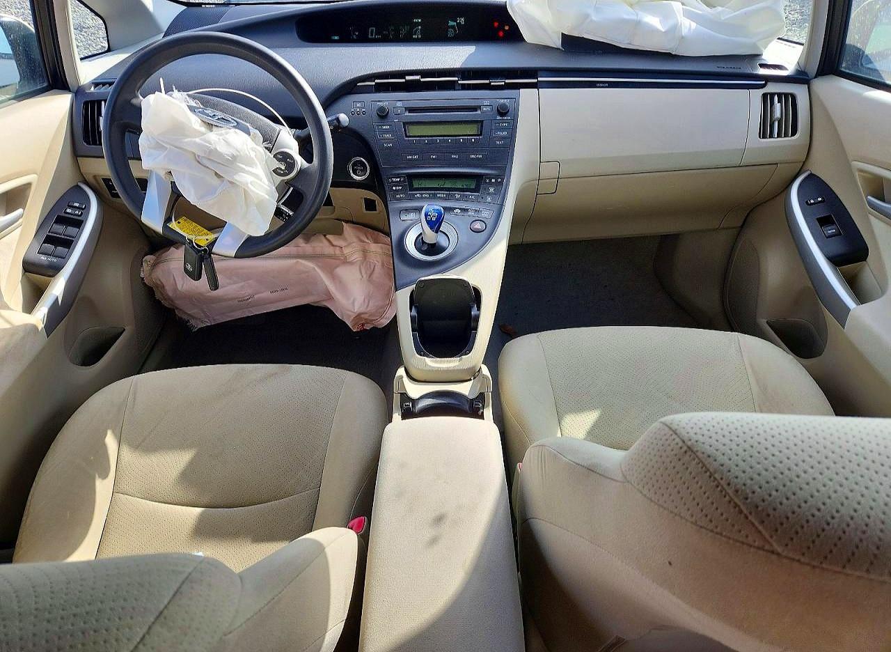 2010 TOYOTA PRIUS