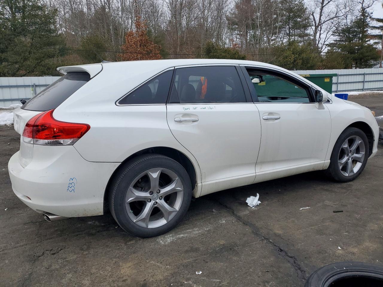 2010 TOYOTA VENZA