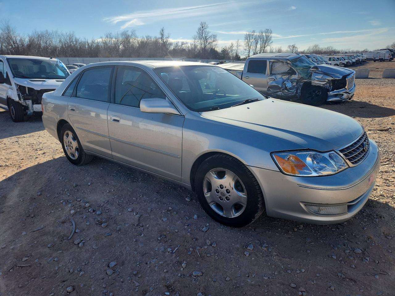 2003 TOYOTA Avalon