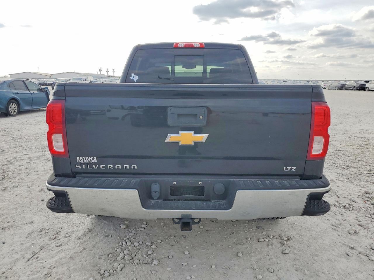 2017 CHEVROLET Silverado