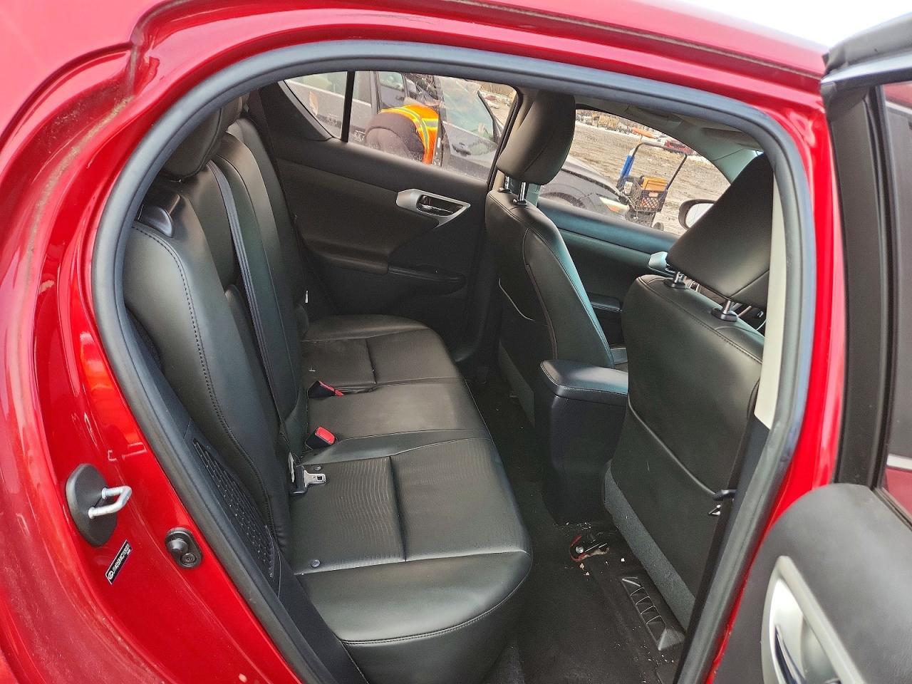 2012 LEXUS CT 200
